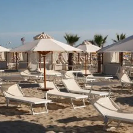 Hotel Lungomare 4*