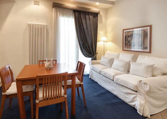 Lungomare Otel