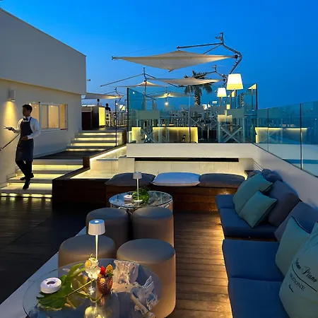 Lungomare Hotel 4*