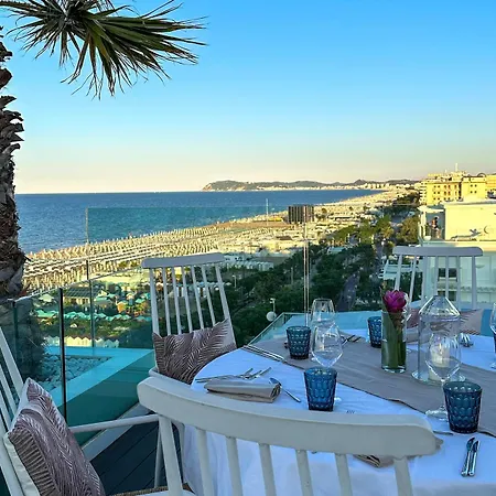 Hotel Lungomare