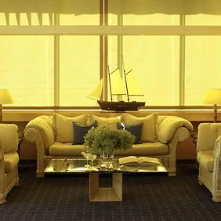 룬고마레 호텔 리치오네