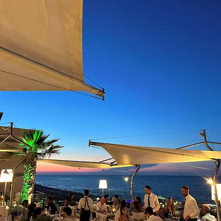 Hotel Lungomare Riccione