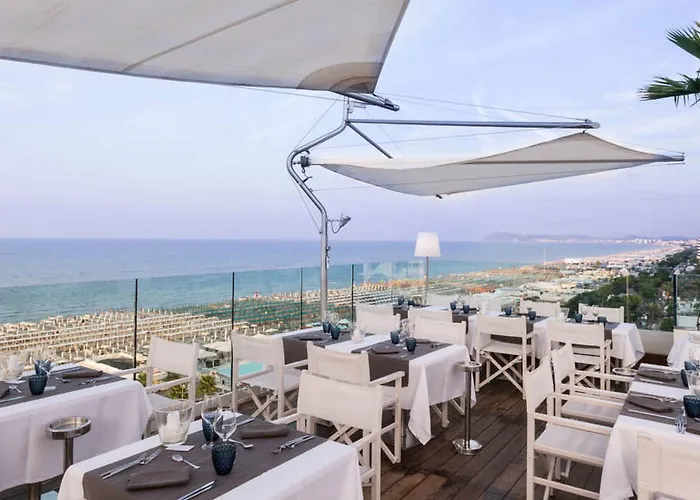 Hotel Lungomare Riccione